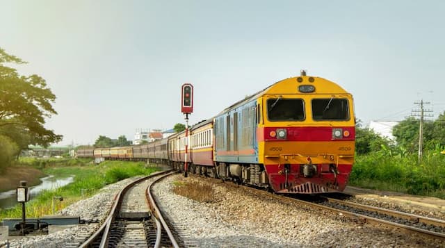 Railways Announces Special Trains to Manage Rush During Chhath Puja!