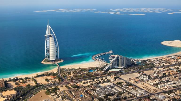 DUBAI, UAE - JANUARY 20: Burj Al Arab hotel on January 20, 2011 in Dubai, UAE. Burj Al Arab is a luxury 5 star hotel built on an artificial island in front of Jumeirah beach